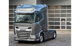 کشنده DAF XF 530